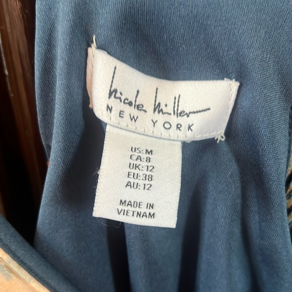 Nicole Miller dress size M